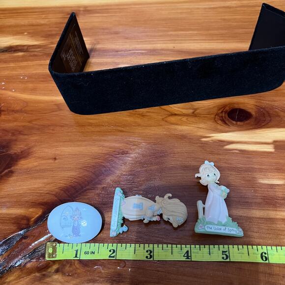 Vintage Lot Precious Moments Brooch Lapel Pins Summer's Joy Voice Of Spring - Picture 4 of 12